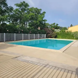 /